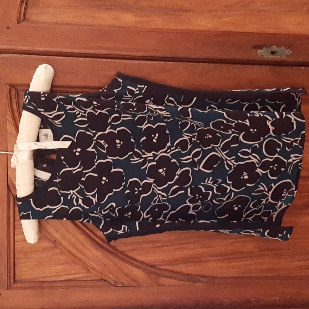 Cabi top size xs multicolor